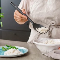 Cuillre de service taille L en plastique et nylon de marque Zyliss