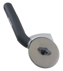 Roulette dcoupe pizza en inox et plastique de marque Zyliss  