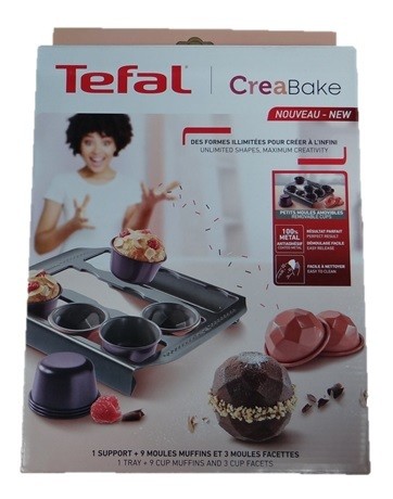 Support et moules gamme CreaBake de marque Tefal 