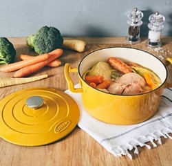 Cocotte jaune sitram fonte sitrabella