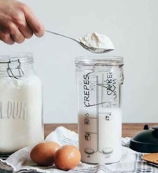 Shaker  crpes, gaufres et pancakes avec tartineur en bambou Cookut