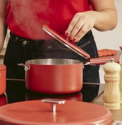 Couvercle Cookut 20 cm avec poign�e de la Merveilleuse gamme inox - rouge
