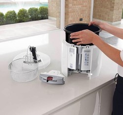 Utilisation de la friteuse electrique Delonghi Total Clean F26237 avec cuve amovible